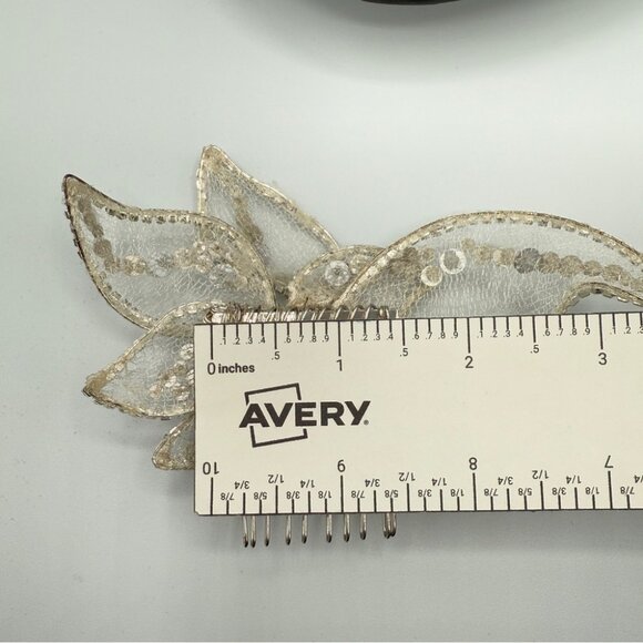 Wedding Floral Hair Comb - Veil Clip - Picture 14 of 16